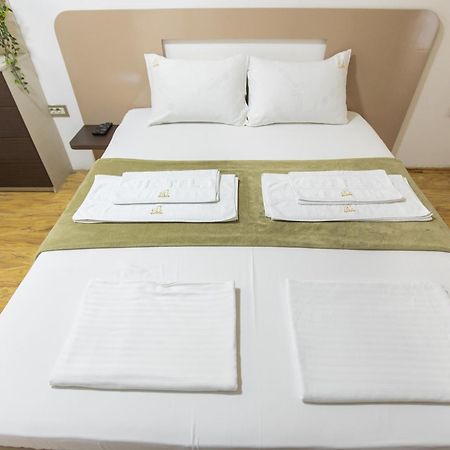 4 Rooms Apartments Ni Extérieur photo