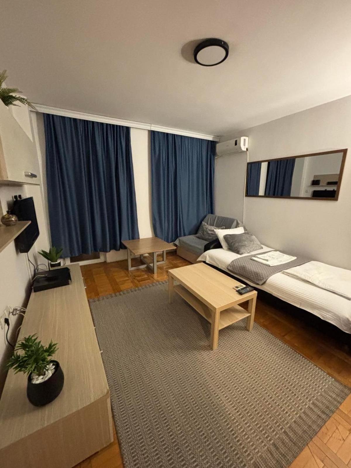 4 Rooms Apartments Ni Extérieur photo